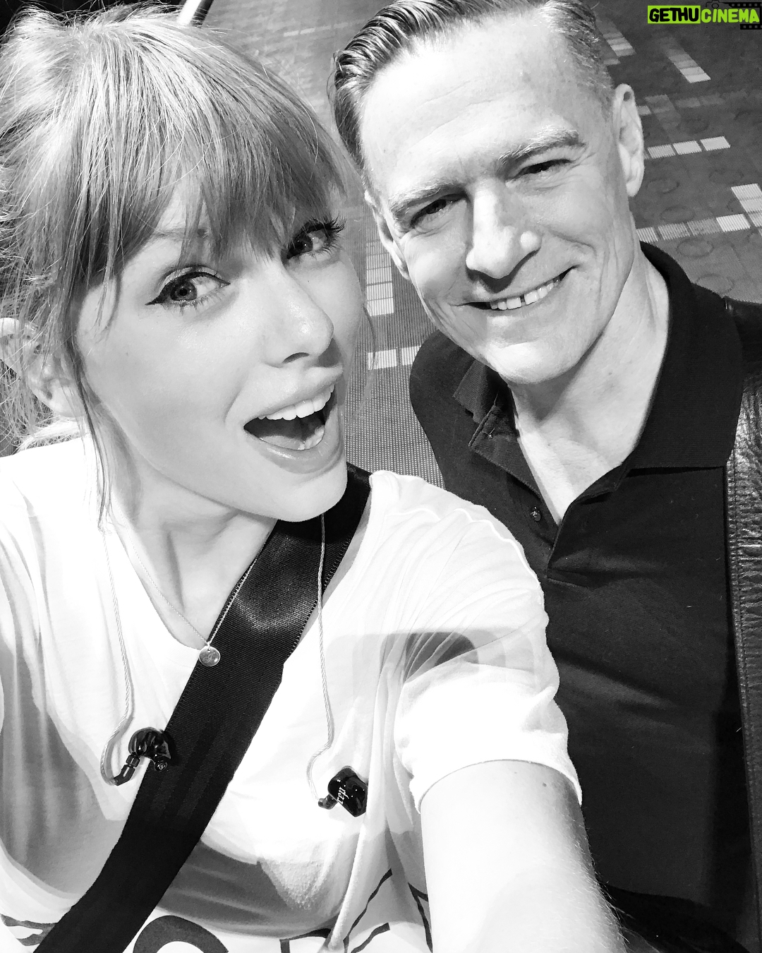 Bryan Adams - 94K Likes - Sang with the gorgeous @taylorswift tonight in #toronto ...what a treat 🙂Thanks Taylor!