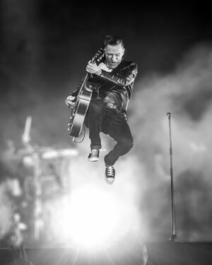 Bryan Adams Instagram - #flying #bryanadamssohappyithurts