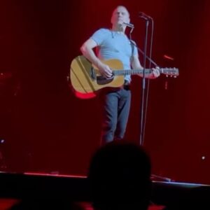Bryan Adams Instagram - A little snippet from New Jersey last week. Thanks to everyone who came to the American leg of “So Happy It Hurts” tour, I feel like it’s been our best USA tour ever (and it’s not over!). #sohappyithurts video by Neha