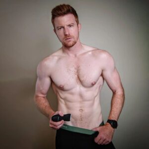 Bryce Eilenberg Instagram - When I need a quick and easy trim to get camera ready as an underwear model... @meridiangrooming #meridiangrooming #ad #sponsored

Use code bryceeilenberg10 for 10% off :-)