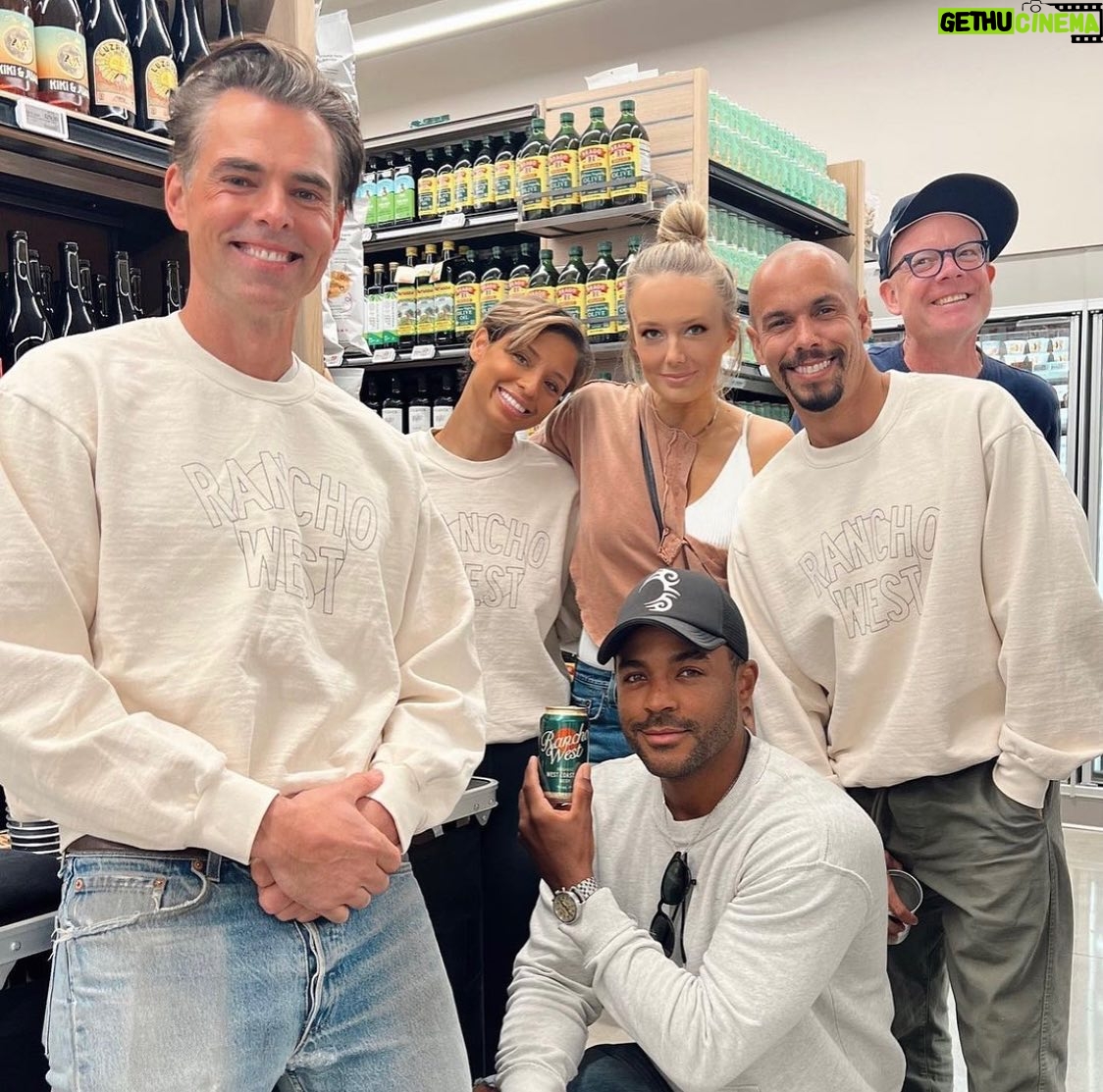 Bryton James - 6K Likes - Fantastic Beer with Fantastic People🍻