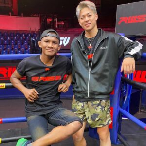 Buakaw Banchamek Instagram - ✌️💪🏼