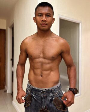 Buakaw Banchamek Instagram - 💪🏼❤️