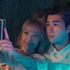 Buber Mak Instagram - 《絲絲》

故事開始令人睇得牙癢癢～
我都開始陷入咗故事劇情裏面(;´༎ຶД༎ຶ`)

而臣與莎嘅故事都陸續展開，
歡迎大家陪莎莎～來回地獄又折返人間。

今晚，聽晚，睇電視！

@phoebus_ng （你對眼望左去邊？🙂）

#瑪嘉烈與大衛系列絲絲 
@viutv