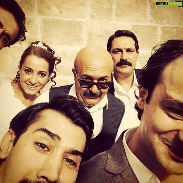 Bülent İnal - 4.2K Likes - Urfalıyam Ezelden artık Star tv'de. Hayırlı olsun. #urfalıyamezelden