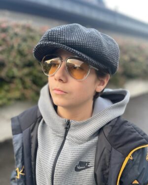 Bülent İnal Instagram - Baba oğul deniyoruz bir şeyler😎😎😎