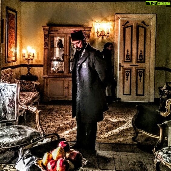 Bülent İnal - 6.8K Likes - 'Payitaht Abdülhamid...Hadi hayırlısı.... #payitahtabdülhamid #esfilm #trt