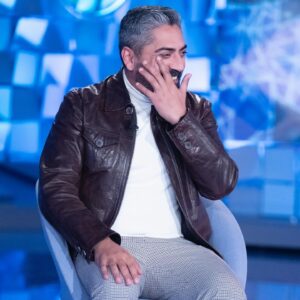 Bülent Polat Instagram - Lui è Gaffur, uno dei protagonisti più amati di #TerraAmara: ora a #Verissimo… Bulent Polat 🤩💥