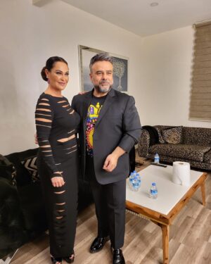 Bülent Serttaş Instagram - 12 MART @hulyavsr @yenigazino @nuringo