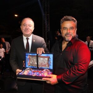Bülent Serttaş Instagram - Başkanım Kent Park Alanına kaç kişi dediyse iki katına çıkardık Sungurlu sakinlerine,Çevre il ve ilçelerden gelen, Ankara’dan gelen değerli bürokratlara Canı gönülden teşekkür ediyor saygılarımı sunuyorum. @abdulkadirsahinerr #sungurlu
