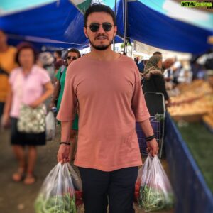 Burak Aksak Instagram - karısını pazar poşetine etiketleyen adam “seni seviyorum” demese de olur lansdşfkasdfkjasd