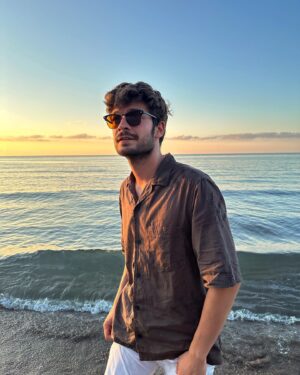 Burak Can Instagram - 🕶