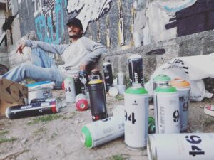 Burak Şahin Instagram - Spray boya kurşun sıkmaz mesela...
@tarkantaygar eline sağlık kardeşim