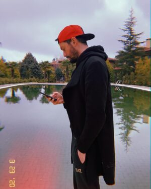 Burak Serdar Şanal Instagram - #stayhome #evindekaltürkiye ✌🏻