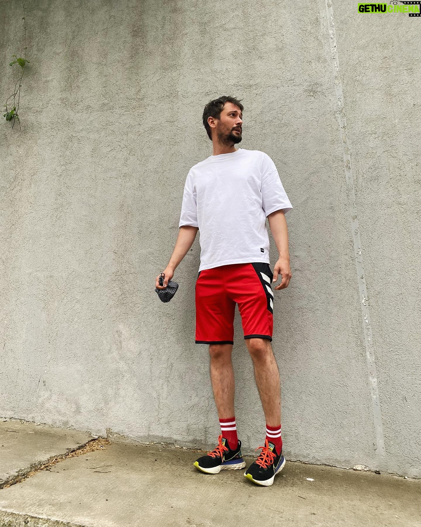 Burak Serdar Şanal - 69.1K Likes - Back street gang 🤟🏻