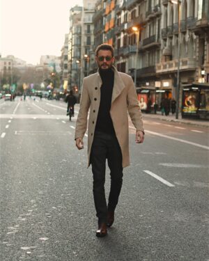 Burak Serdar Şanal Instagram - A través de los ojos de mi amor... 🖤