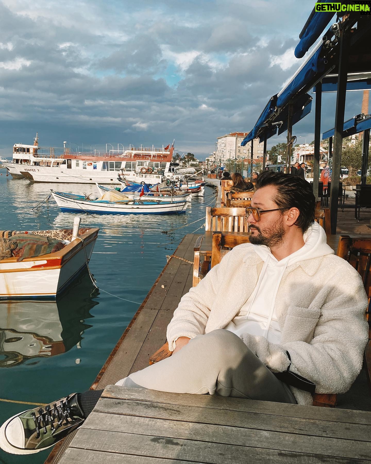 Burak Serdar Şanal - 49K Likes - Same day different mood 😉