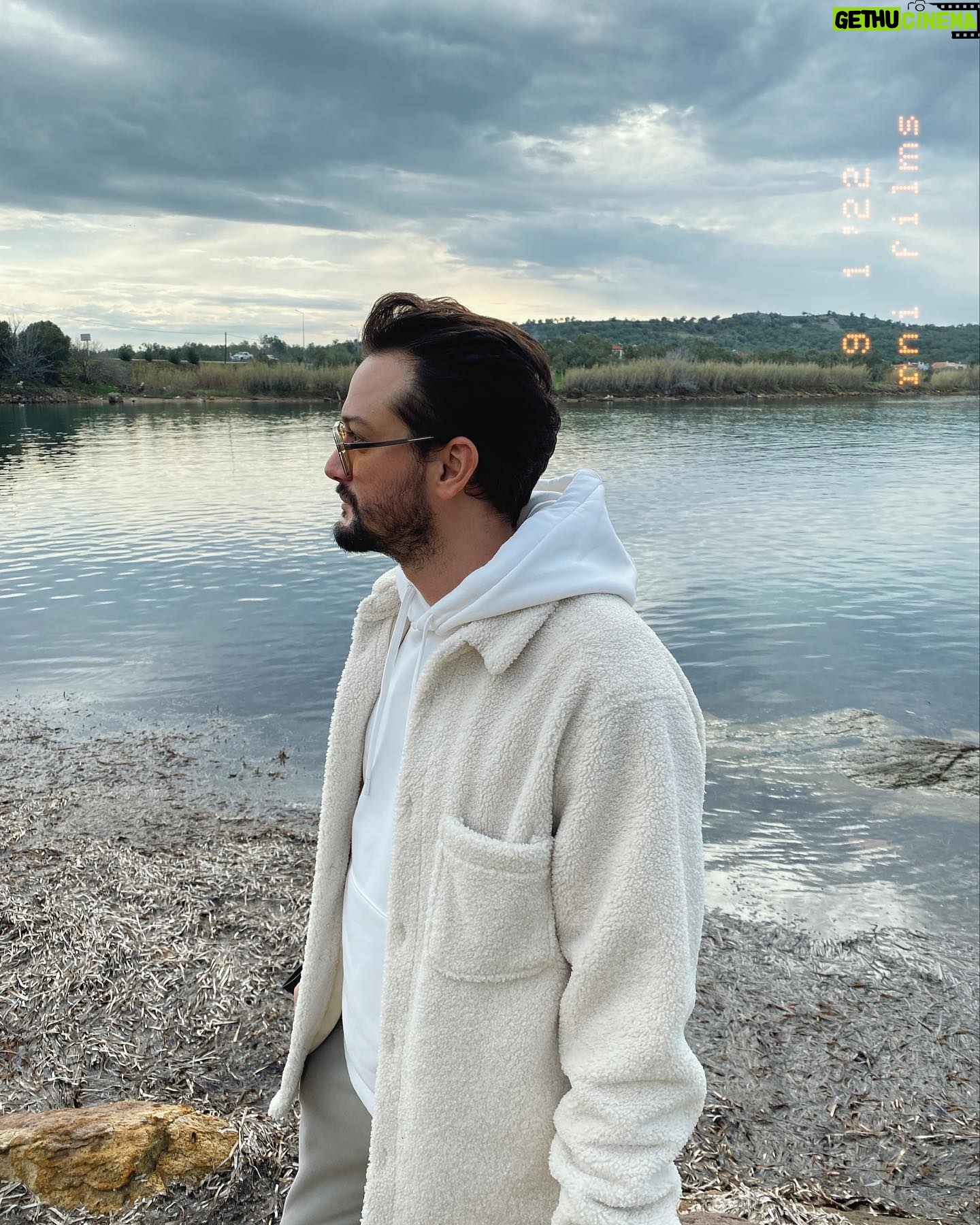Burak Serdar Şanal - 59.6K Likes - Explorer mood on ! 😎