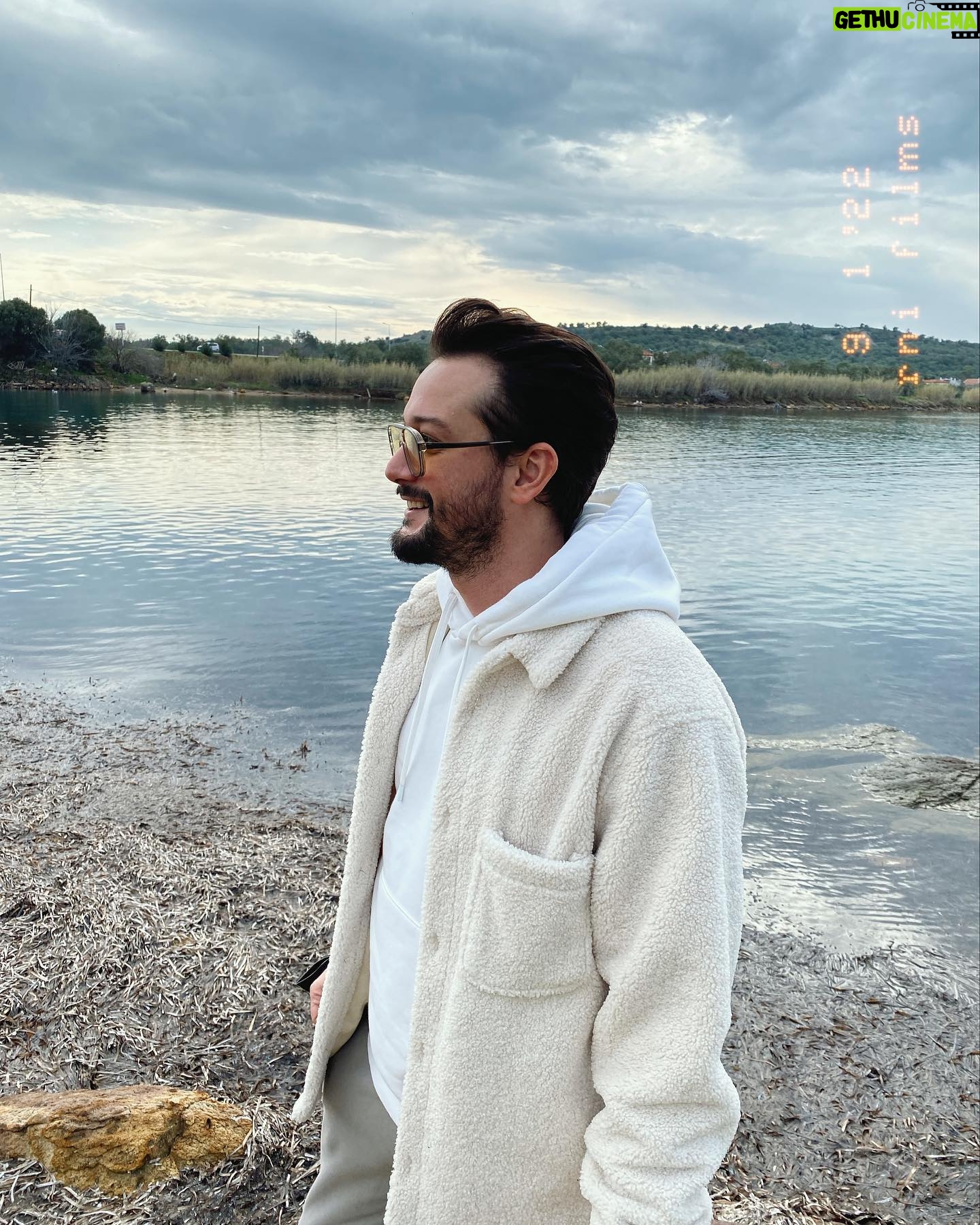 Burak Serdar Şanal - 59.6K Likes - Explorer mood on ! 😎