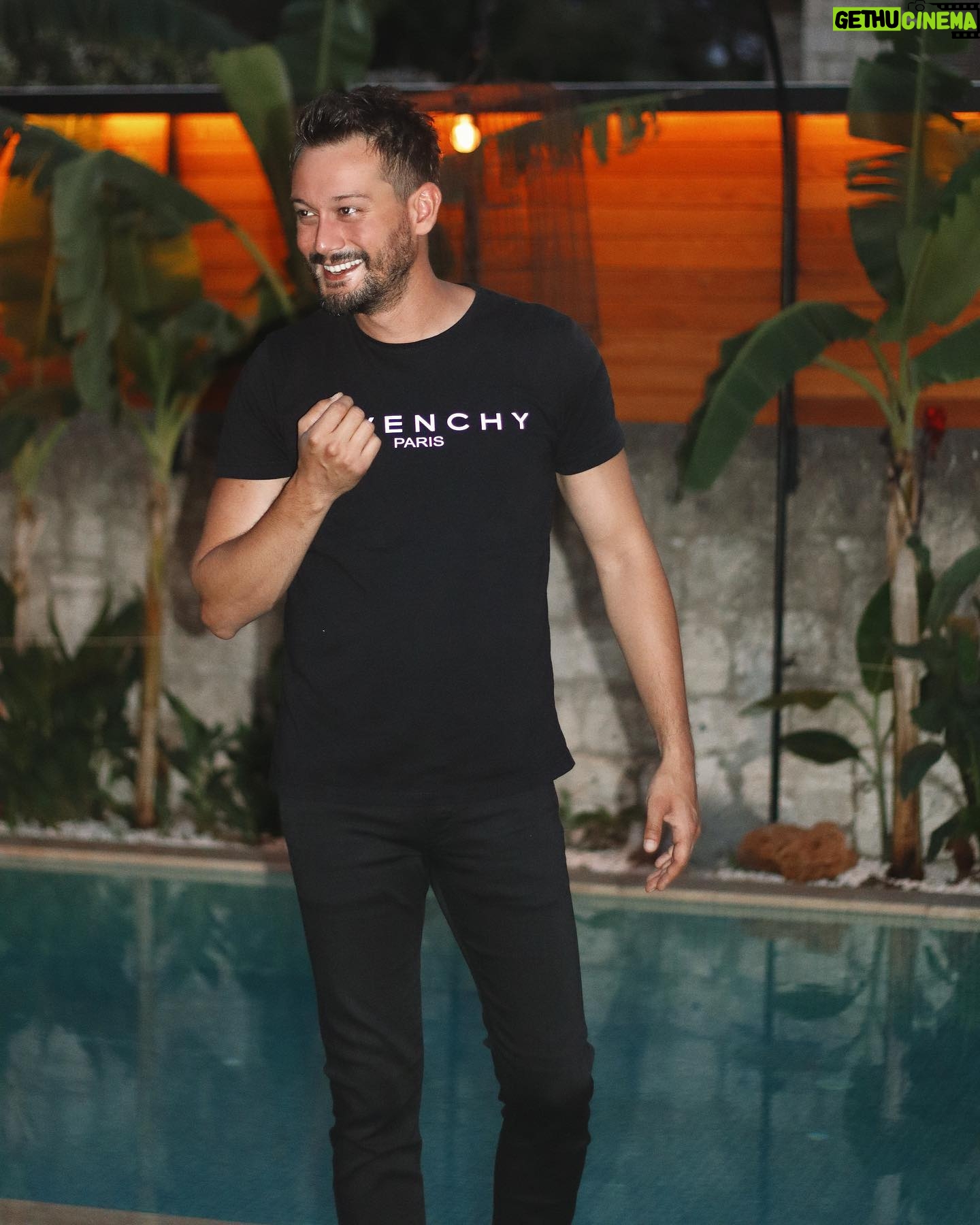 Burak Serdar Şanal - 100.8K Likes - AB’s Mansion 😜💥