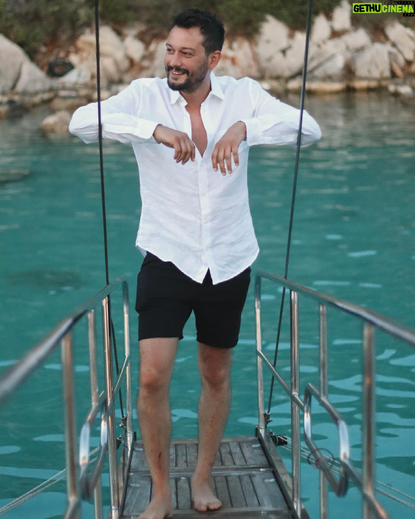 Burak Serdar Şanal - 94K Likes - ⚓️👨🏻✈️