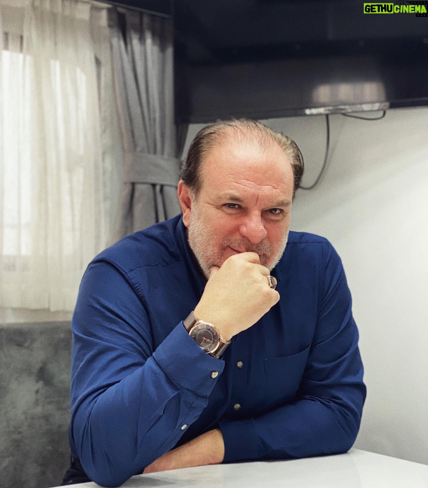 Burak Sergen - 3.2K Likes -