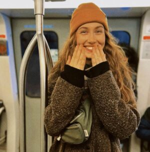 Burcu Oktav Instagram - Lütfen inenlere öncelik tanıyınız.