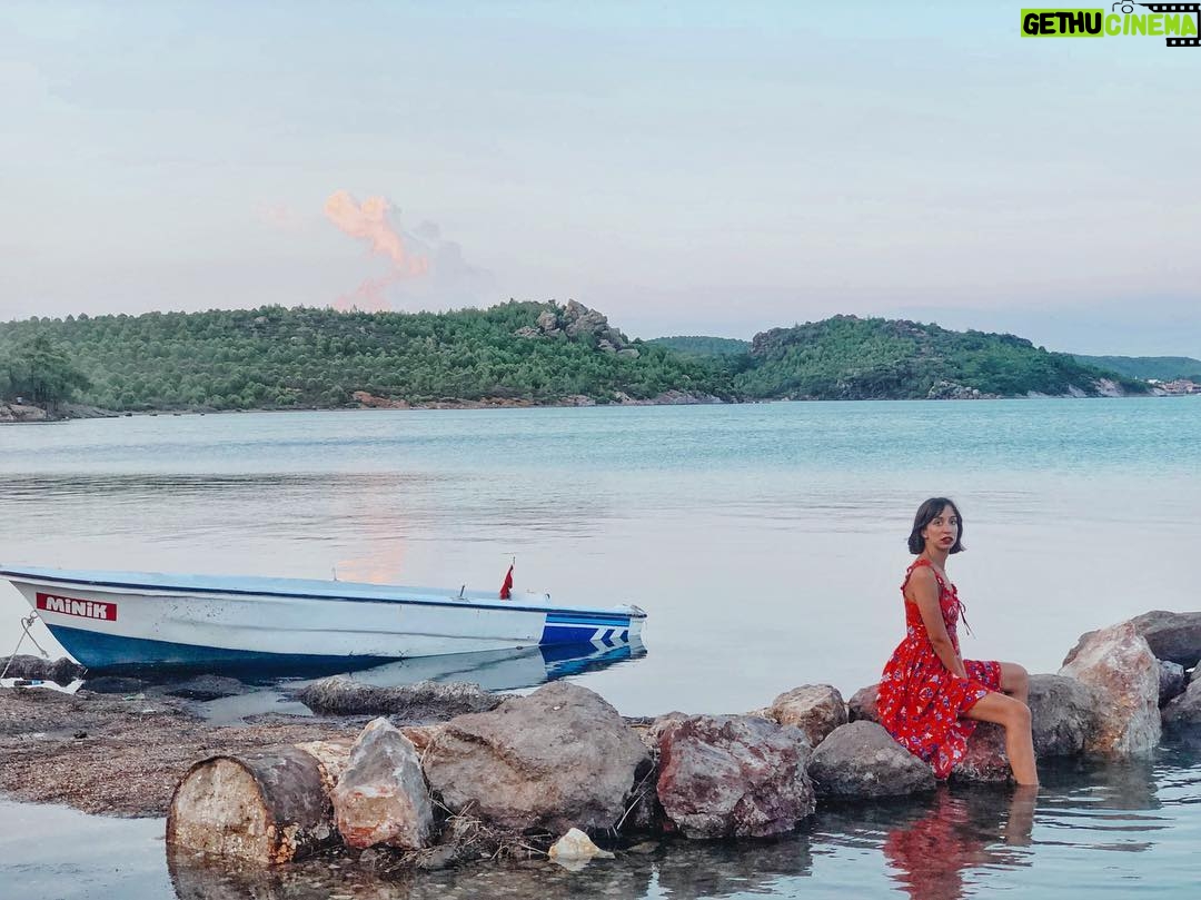 Büşra Çam - 1K Likes - Minik 🛶