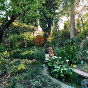 Büşra Çam Instagram - 🌿👩‍🌾🌾⛲️🌺🌼🌱