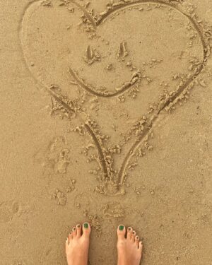 Büşra Çam Instagram - <(:3