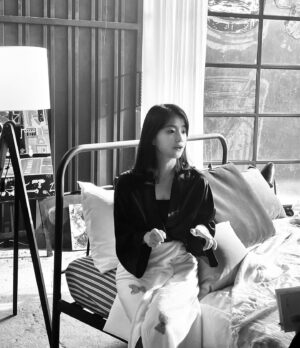 Byeon Seo-yun Instagram - -
이번 주말도 #하이라키 와 함께해요🤍
#netflix #studiodragon #Hierarchy