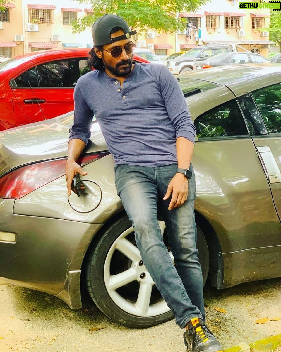 C. Kumaresan - 2.5K Likes - Find your fire 🔥
#filmmaking #cinematographer #director #passiononmovies