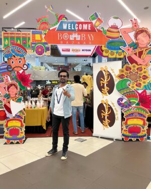 C. Kumaresan Instagram - Thank you Bukit Mertajam Penang makkals!

Next destination Ipoh this coming March!

@mydinmalaysia @bombaybazaar__ @enricosmalaysia @taakaleestudio @mannin_mainthan_malaysia