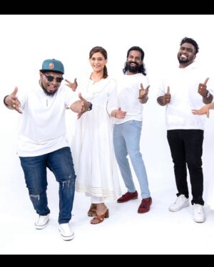 C. Kumaresan Instagram - KUTTY PATTASS  DEEPAVALI ASTRO TELEMOVIE ❤️ @shaibhavision @iamhavocmathan  @havocnavenofficial  shames @shameshan