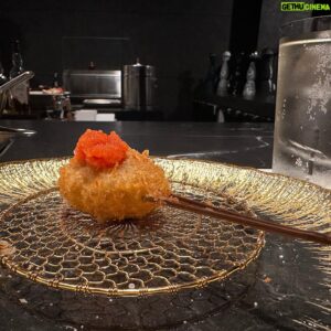 CHEHON Instagram - 六本木にある創作串揚げ屋
「pyon」さん
マスターは地元が同じ大阪の生野区。
めっちゃ美味しいです。