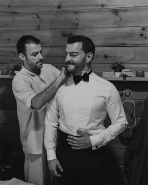 Çağrı Şensoy Instagram - Buralar biraz dolacak.
@hakanakmanwedding 
@noneedname.store