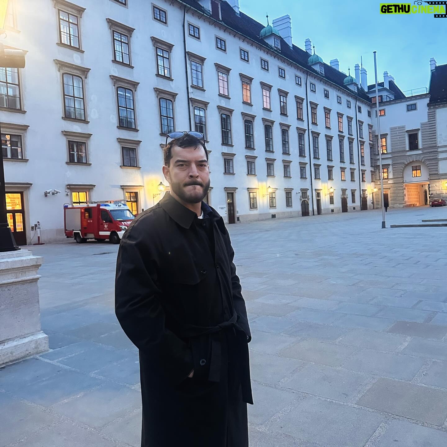Çağrı Şensoy - 57.6K Likes - Tour de Vienna with @siyahbeyazverenkli
