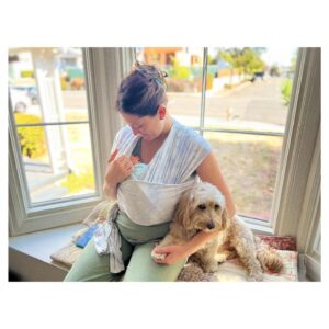 Caitlin McGee Instagram - Something that weighed heavily on me the past 10 months was how my sweet pup Gertie would react to a new roommate. I am so, so proud of her adjusting so quickly. If you’re expecting and nervous about intros, I worked to train and prepare her for months thanks to @dogmeets_baby! Now my dream of a (safe) cuddle puddle is coming true 🫠