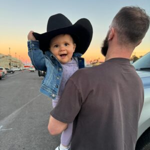 Caleb Plant Instagram - Nothing better in the world than being a dad. As I’m sure most of you know, the things that mean the MOST to me are in these photos and I’m a lucky man. today is a special day so let’s let that be the focus. S/O to all the dads who are in their kids lives, biological or not. Strong men who PROTECT their families & families name should be celebrated more. Todays is your day 🤝