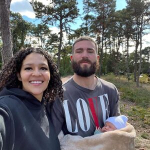 Caleb Plant Instagram - Nothing better in the world than being a dad. As I’m sure most of you know, the things that mean the MOST to me are in these photos and I’m a lucky man. today is a special day so let’s let that be the focus. S/O to all the dads who are in their kids lives, biological or not. Strong men who PROTECT their families & families name should be celebrated more. Todays is your day 🤝