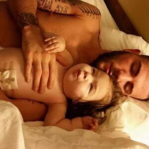 Caleb Plant Instagram - Nothing better in the world than being a dad. As I’m sure most of you know, the things that mean the MOST to me are in these photos and I’m a lucky man. today is a special day so let’s let that be the focus. S/O to all the dads who are in their kids lives, biological or not. Strong men who PROTECT their families & families name should be celebrated more. Todays is your day 🤝