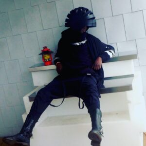 Caleb Rimtobaye Instagram - https://www.france24.com/fr/culture/20200727-afrotonix-leçon-d-afrofuturisme