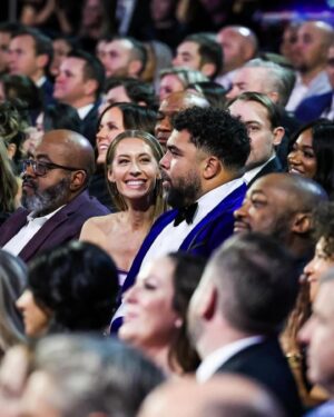 Cameron Heyward Instagram - Happy Valentine’s Day to my queen! I cherish the time I get to spend with you. These moments would fall flat if you weren’t by my side. It’s an honor to be your arm candy. You are simply the best @allieheyyy