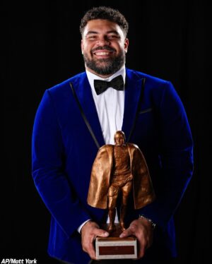 Cameron Heyward Instagram - The Captain throughout the years