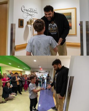 Cameron Heyward Instagram - On Friday, defensive tackle for the Pittsburgh Steelers, Cam Heyward, surprised Porter at UPMC Children's Hospital of Pittsburgh. Cam joined the celebration as Porter rang the bell to signify the end of his chemo treatments. @camhey97 @childrenspgh @steelers