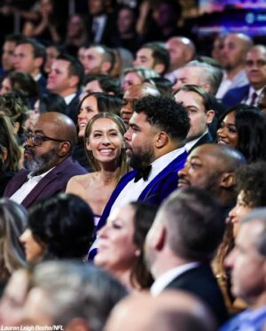 Cameron Heyward Instagram - Special night 🖤💛