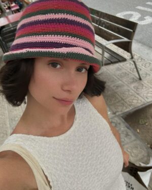 Camila Perez Instagram - It grew so fast 😢💇🏻‍♀️