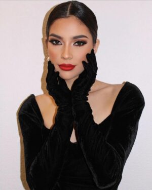 Camila Pinzón Instagram - Pensando en looks para el reto de Top model de mañana. Que ideas se les ocurren? 🇨🇴 
-
Maquillaje: @bryannbonilla 
-
For all the latest news follow @missworld official instagram
#missworld
#missworld71
#71mw
#india
#beautywithapurpose #bwap
-

Miss World Colombia - @missmundocolombia
 
My Team:
 @aldopeluqueria @salerm_cosmetics_co @clubbodytech @lasergioemprende @sergioyalexandraradaoficial @dra.alexandrarada @redmastv @melodiastereobogota @doubletree_byhilton @fabianchacone @cstoficial @drcesartobar @dradrianalabrador @clinicalafont @museointernacionalesmeralda @official_andreaventuroli @fernando_marinm