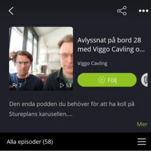 Camilla Thulin Instagram - På helgen när jag går långa hundpromenader brukar jag lyssna på dessa två underhållande och informativa poddar HakeliusPopova med @johanhakelius och @susannapopovasweden och Avlyssnat på bord 28 med @viggocavling och @defaireclaes ett tips till dig som liksom jag gillar lite skvaller, politik, kultur och annat tjafs. Finns där poddar finns.
#podd 
#poddar