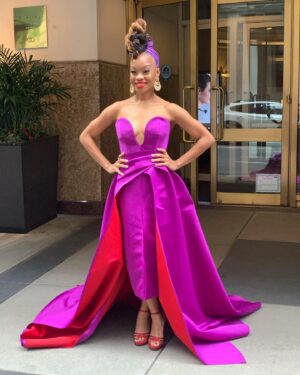Camille A. Brown Instagram - #FBF @thetonyawards 2022

Dress by @carolinaherrera 
Styled by @jakesokoloff 
Make up by @harristevenb
Jewelry by @aaykafashion
Shoes by @betseyjohnson